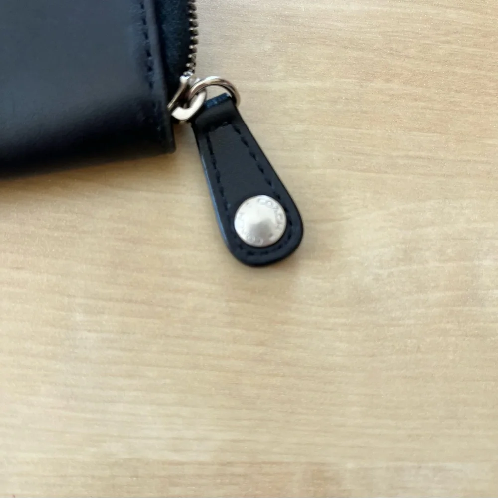 Coach Black Leather Zip Around Card Wallet - Picture 9 of 9